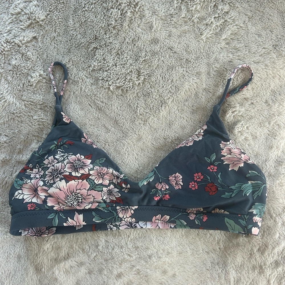 O’Neill bathing suit top